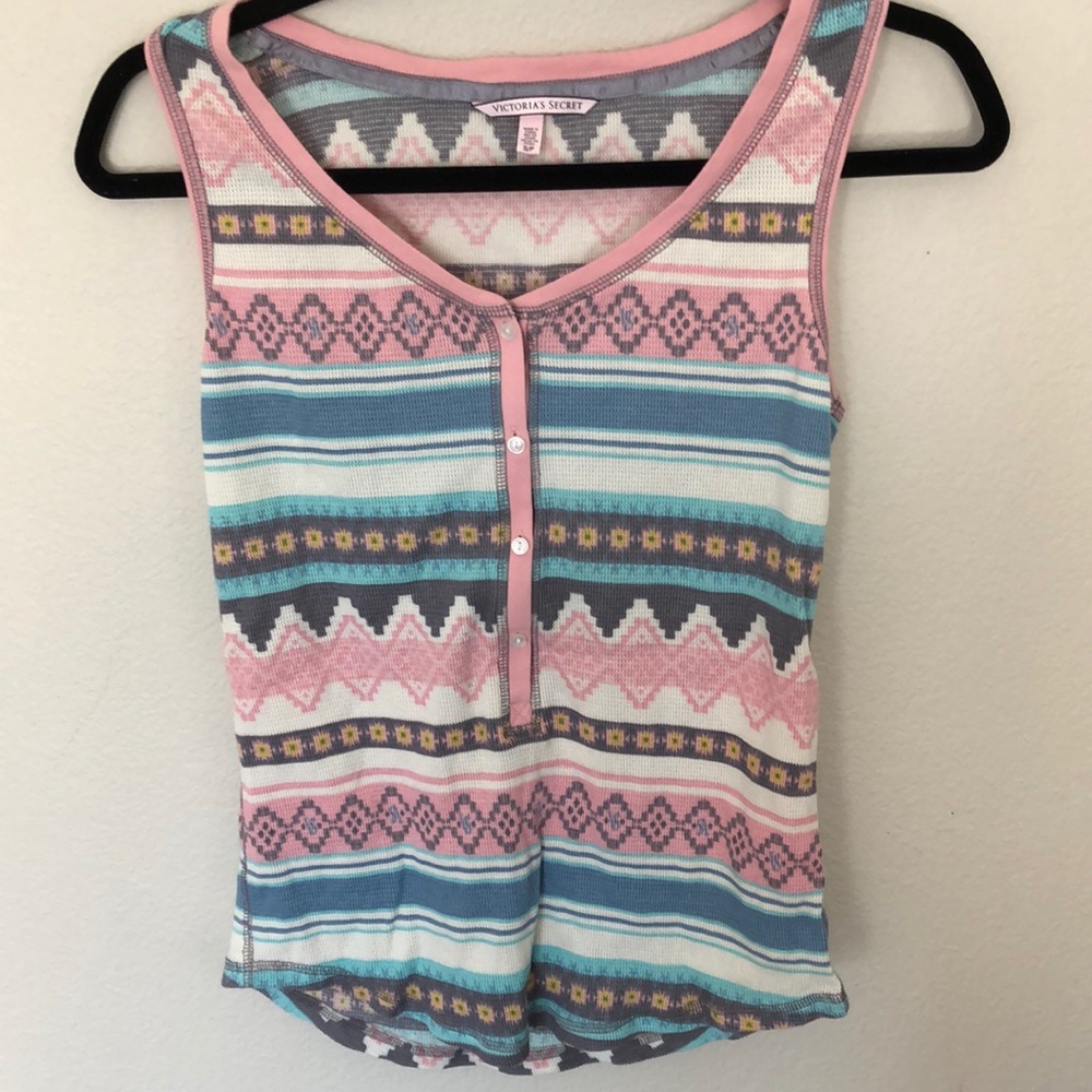 NWOT Victoria’s Secret Sleep Tribal Top $9 Size S